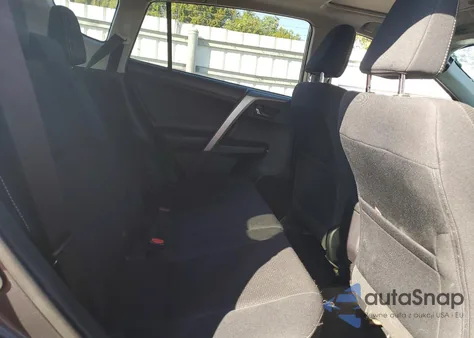 2017 Toyota Rav4 Xle z USA, uszkodzony, nr VIN 2T3WFREV8HW319560